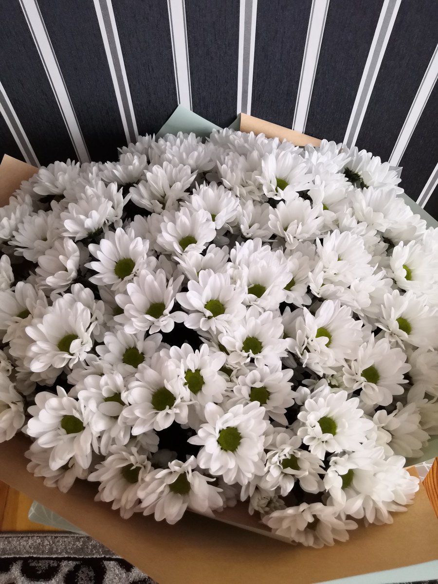 sumashedshaya99's tweet photo. -Мам, всё для тебя)) https://t.co/jWlC4rwiRl