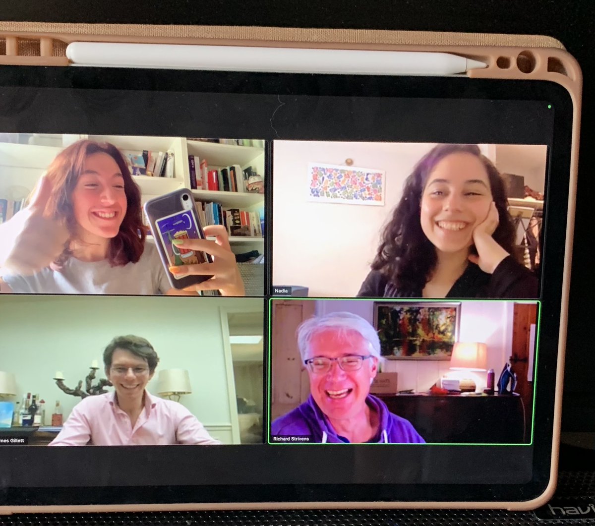 mcyopera's tweet photo. Exciting Zooms with the EXPO MCYO team prepping for our @teteateteopera performance! #AThreadThroughChange #DreamTeam https://t.co/iZgxmdmL7f