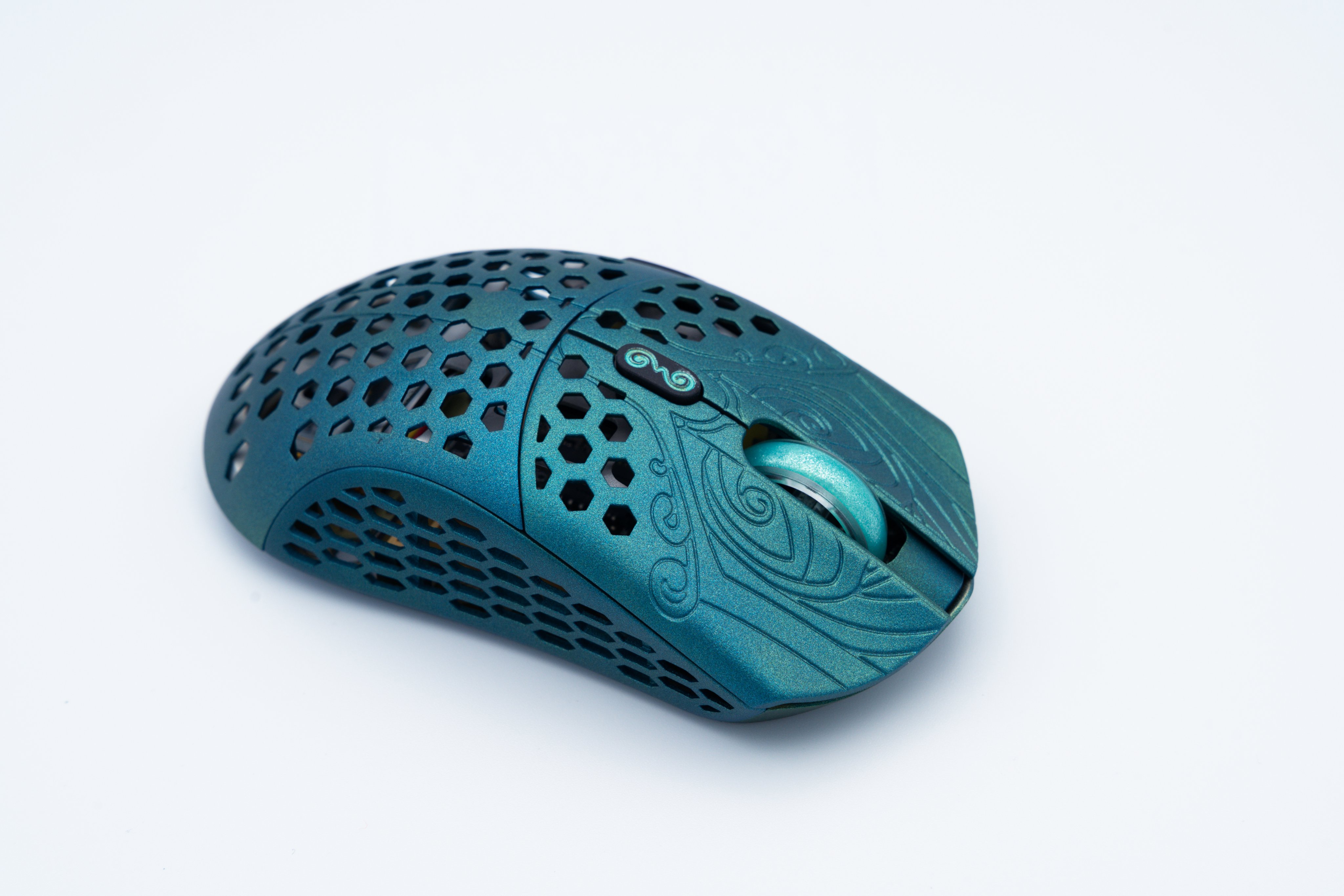 Finalmouse Starlight-12 Poseidon 』を開封 | 10000個限定