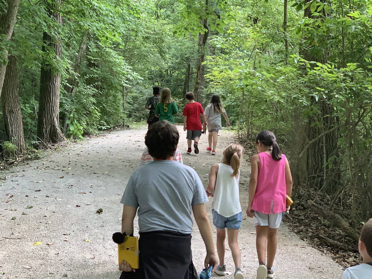 SpradMCS's tweet image. Today for Poetry and Nature time; a walk to the hidden shelter house and some shape poems about our observations.@campadventurein @MuncieSchools