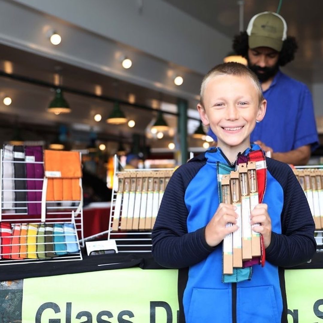 pike_place's tweet photo. Welcome back Careful It Bites, Glass Drinking Straws, Nature's Twist, & Paper Scissors Rock! These 4 businesses recently started selling in our Crafts Market again.โฃ
The Crafts Market at Pike Place is open daily from 10am - 4pm
#PikePlaceMarket
#ShopSeattle
#ShopHandmade https://t.co/zRtyj48Qb7