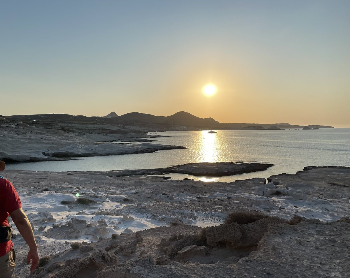 Julie Mizraji tweet media