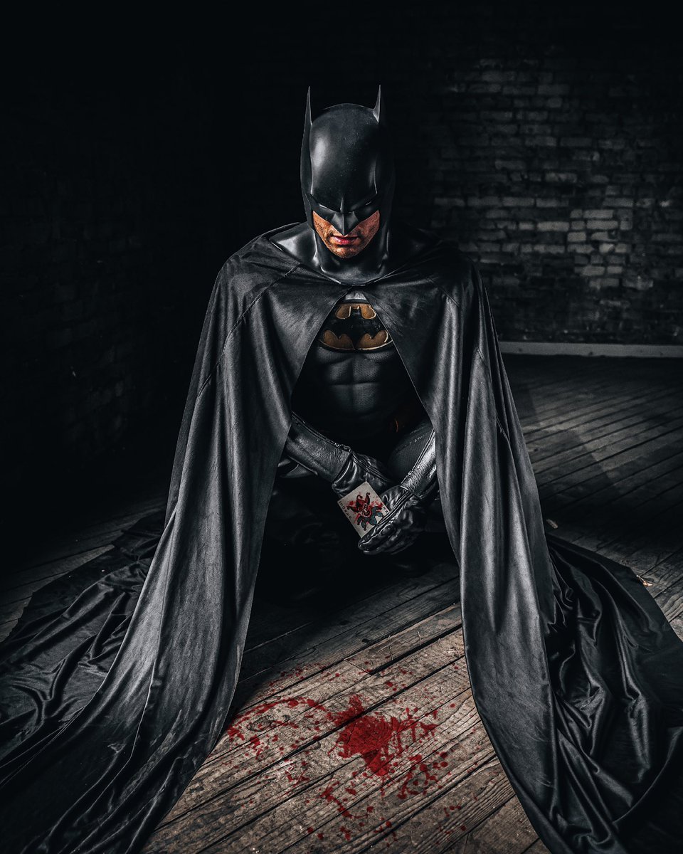 You won’t get the last laugh

Batman: @MaskedMateo 
📷: @photojonin
Full Suit: @unmaskedstudio
Cowl: @hernandezefx
Edit/color: Me

#batman #dccomics #dccosplay #dccomicsuniverse #dccollectibles #dickgrayson #joker #thelonghalloween #brucewayne @DCComics
