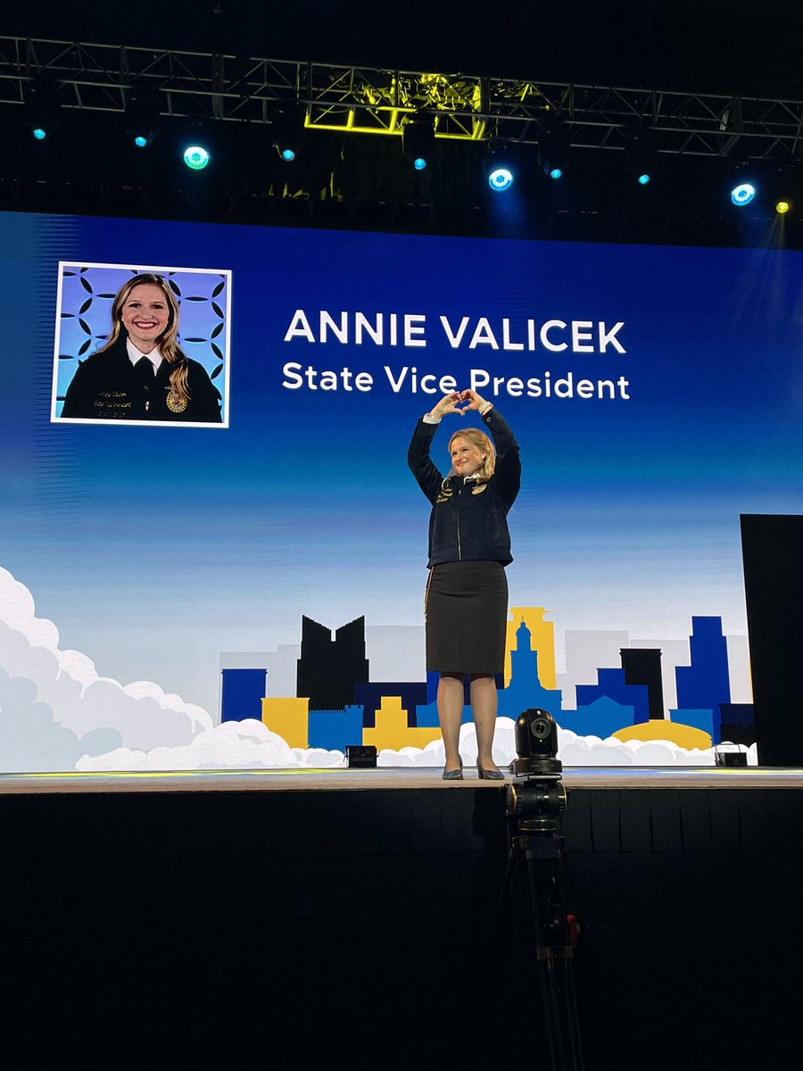 TexasFFA's tweet photo. Thank you, Annie, for your year of service to Texas FFA! #ElevateFFA https://t.co/13aAmCuOdL