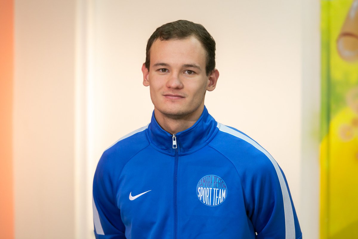 🥉Самарец Александр Лифанов - бронзовый призер чемпионата Европы по современному пятиборью!

Лифанов занял 3 место в мужской эстафете, выступая вместе с Кириллом Беляковым (Нижний Новгород).

Месяц назад Александр завоевал золото чемпионата мира.