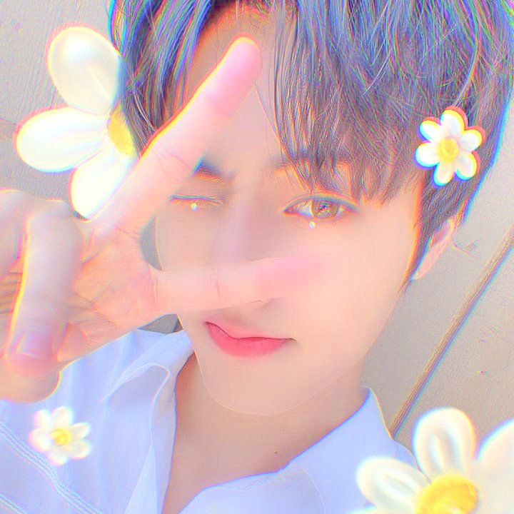 cola_your's tweet photo. MY YELLOW FLOWER 💛💛
#TreasureMakerSelcaDay #TMSD #트레저 #HARUTO𓃱 #하루토 @treasuremembers https://t.co/8UGj0WoyyE