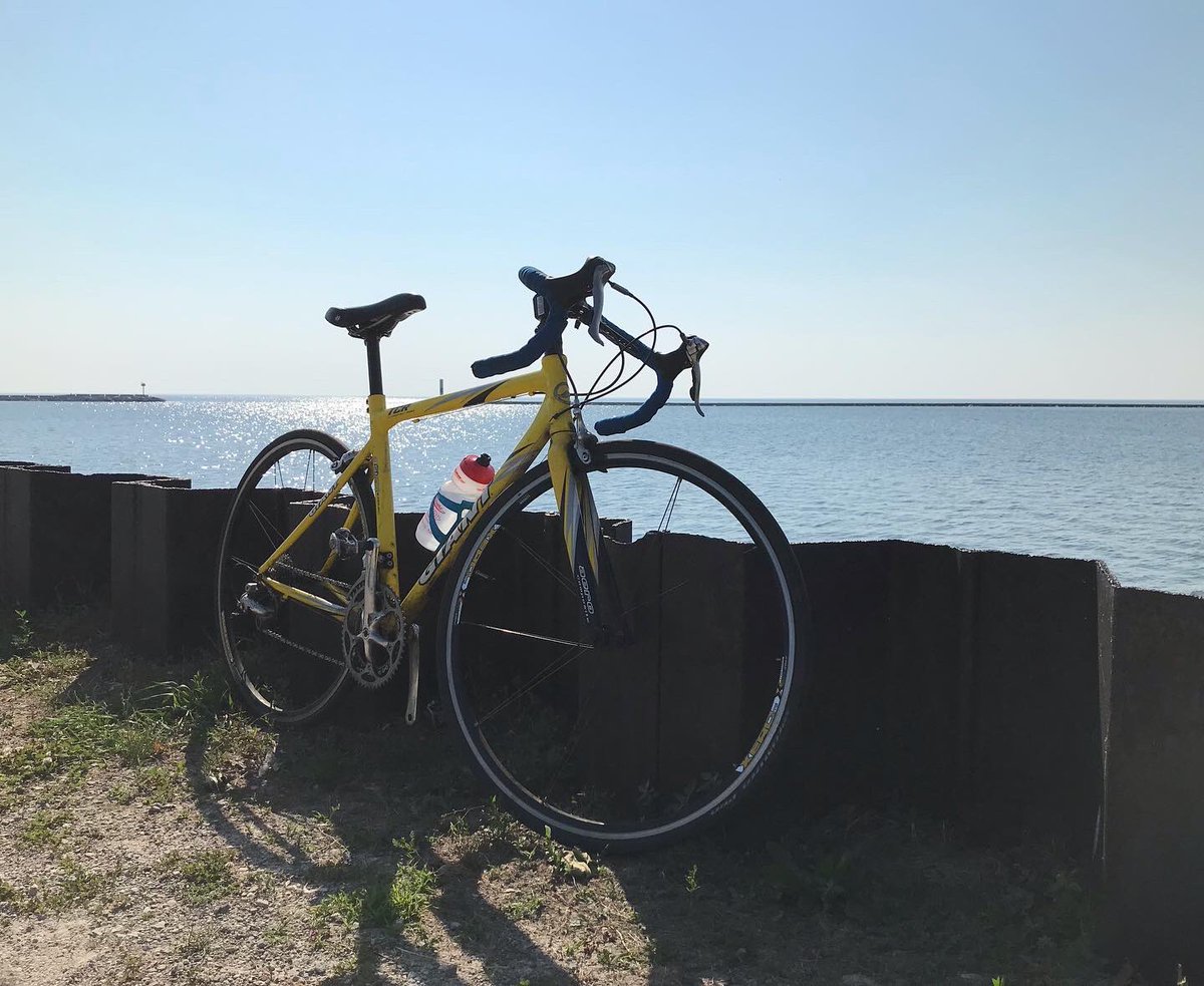 Dave_Steele's tweet photo. A quick 15 miles around MKE on my birthday before the heat kicks in … #summerbirthdays #44andfly https://t.co/v3LGtSuU0T