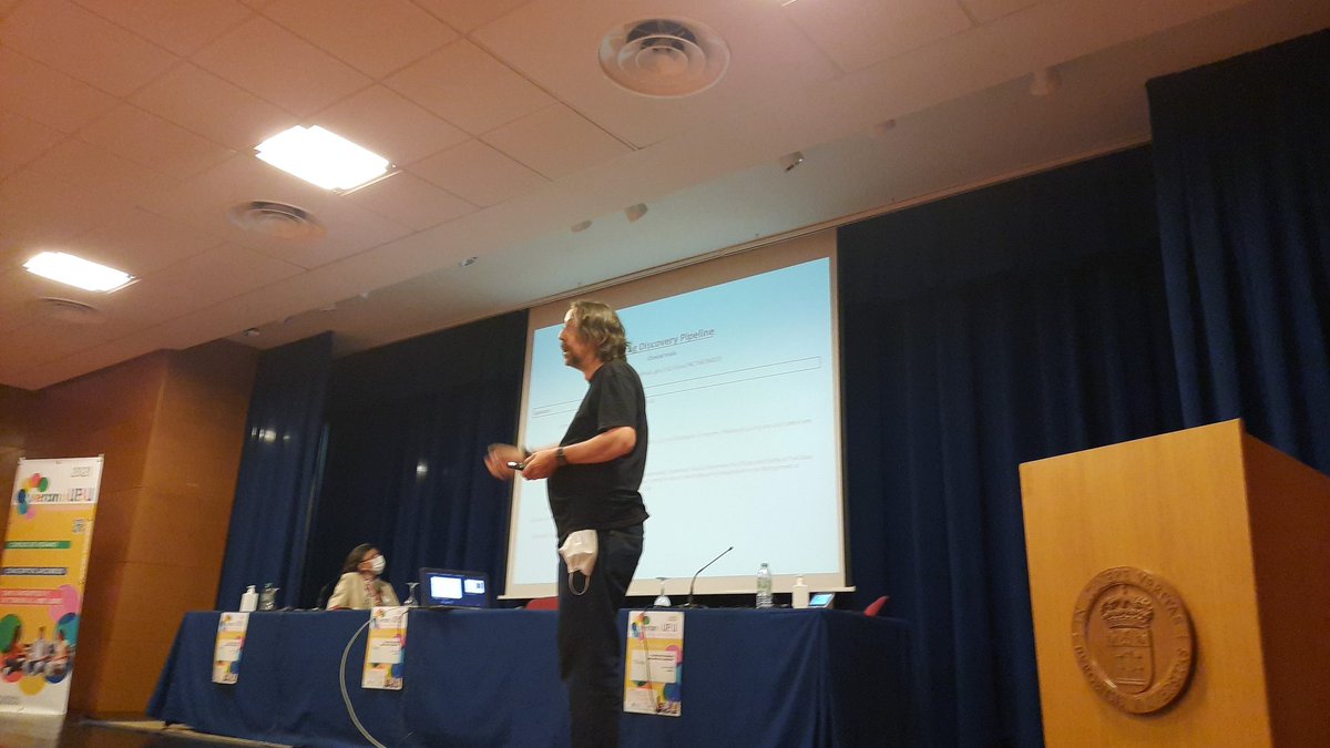RauldelBarrio's tweet photo. #AdolfoGarcíaSastre Identificación de antivirales del SARS-COV2 #Plitidepsina #CursosdeVerano 2021 #TALKSChanges @UBUEstudiantes @UBUinvestiga #UnivBurgos https://t.co/yarZwHBbRm
