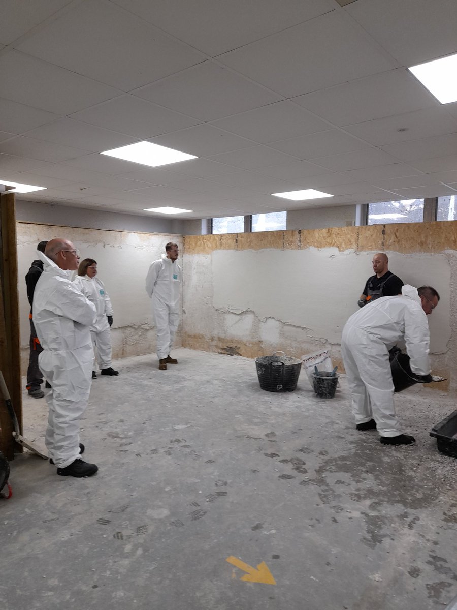 WeberTraining's tweet image. It was so nice to be back doing what we love. Training today with new starters who joined Weber during lockdown. What a lovely bunch of people. Thanks for today newbies. #backinbusiness #trainingalltheproducts #funinlearning