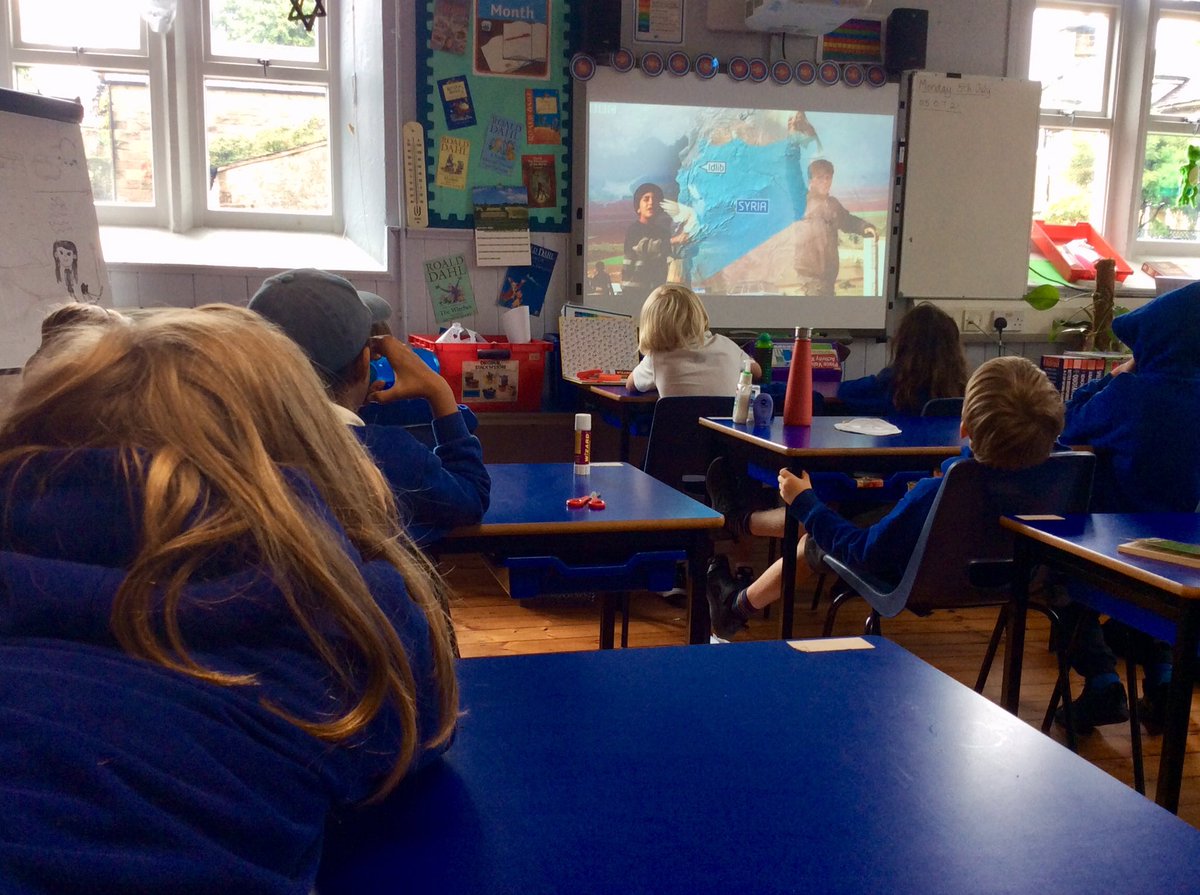 elton_school's tweet image. In  Assembly we watched Manar’s story @BBCNewsround linking with our KS2 literacy. We’re listening to a great book, The Boy at the Back of the Class @OnjaliRauf &amp;amp; thinking of refugees.
#inclusion #diversity #understandingandacceptance #derbyshiredales #peakdistrict #matlock