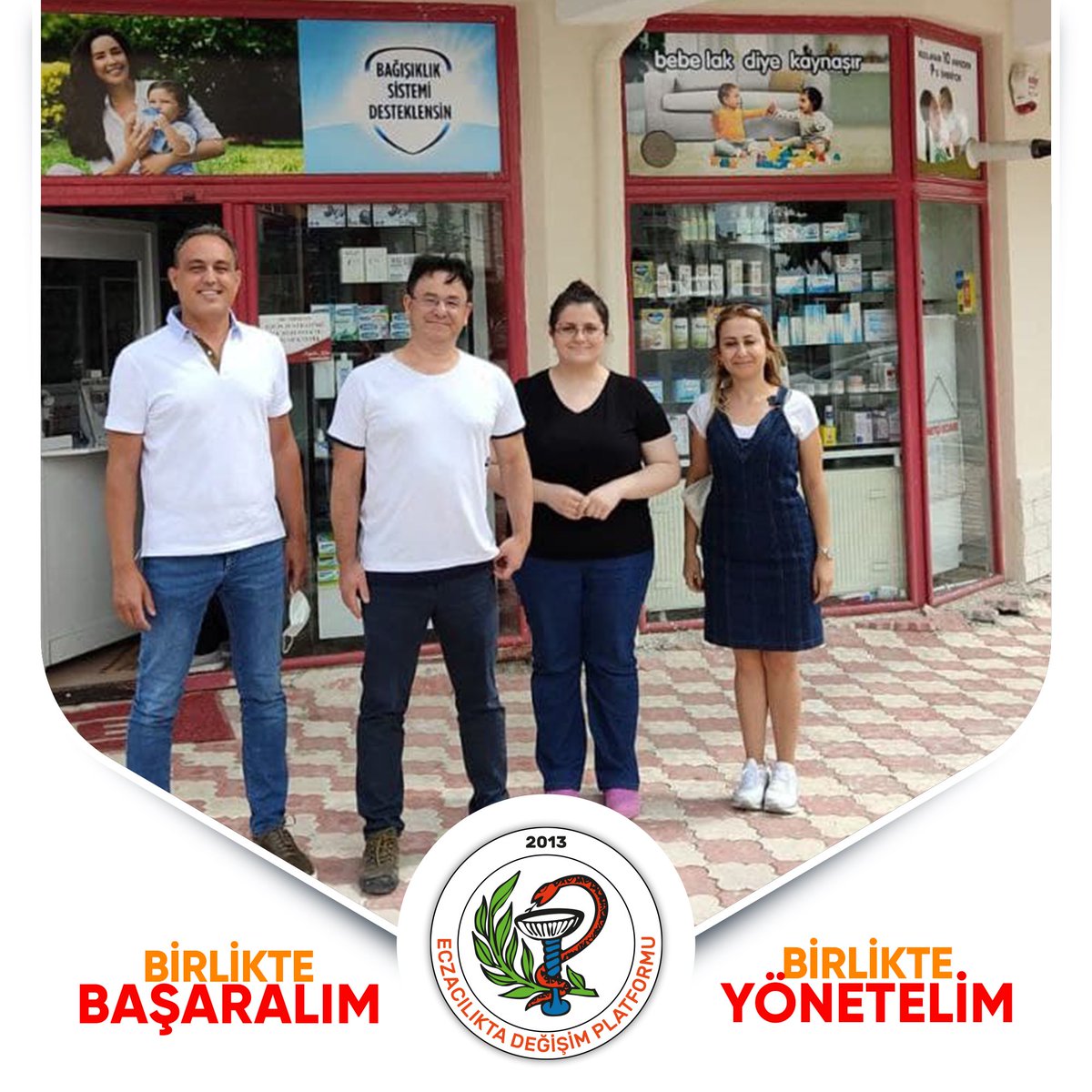 ecz_degisim's tweet photo. Hep birlikte yönetmek için meslektaşlarımızla bir araya gelerek iki yıl gibi kısa bir sürede gerçekleştirdiğimiz projeleri ve önümüzdeki dönemde yapacaklarımızı anlatıyoruz. Bugün ziyaret ettiğimiz Ecz. Şefika Ceylan, Ecz. Nevin Sivaslı, Ecz. İmran Karslı +++ https://t.co/5R4jkhNyd2