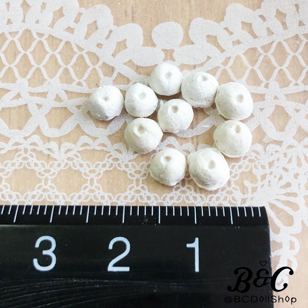 bcdollshop's tweet photo. もう少し小さな👀👀👀👀が要るようですね(*ﾟ▽ﾟ*)

#bcdollshop https://t.co/R2loYPmop6