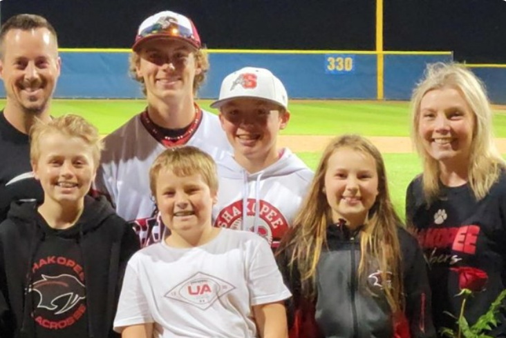 tschlepe's tweet photo. Please see this link for the meal train assistance for the Boran family. They have three boys in our baseball program, including Jakob on our Senior Legion Team. Please keep Tiffany and their entire family in your thoughts, prayers, and get-well wishes:
https://t.co/aseyvbI2GA https://t.co/P808oCdRCb