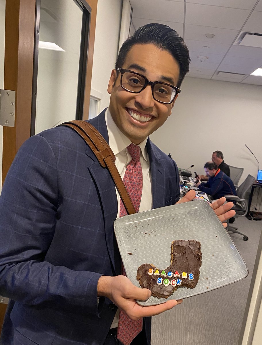 esaagar's tweet photo. Today after being challenged by the fake news @nytimes I ate my own sock on camera. I also had a bit of this delicious sock shaped cookie that @krystalball made me

I'm a man of my word even if the Times intentionally wanted to spite me 

Watch: https://t.co/mAcEiB7DbQ https://t.co/yLlYQNd4oj