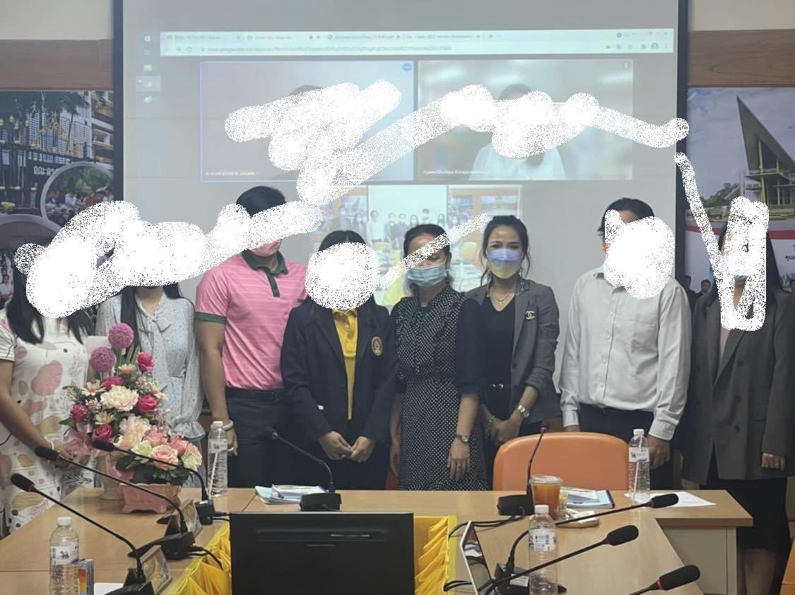 Daonawaphronn's tweet photo. #สกลนคร เสียดาย���่าเรียนส่งลูกหลานไปเรียนกับอาจารย์ไร้จรรยาบรรวิชาชีพ คบชู้ผัวชาวบ้านหลายคนไม่มีสำนึก #กะหรี่ในคราบอาจารย์ #บ้านธาตุนาเวง สมควรไล่ออกอยู่ไปโครตเสื่อมคณะเสื่อมสาขา คนทำผิดทำเ���วเเต่ไม่ถูกลงโทษ รึไล่ออก สังคมไม่เอา คนคบชู้ มาสอน นศ ตัวเองยังเลวจะไปสอน นศ ได้ไง #อีตัว https://t.co/FyzNVoERkN