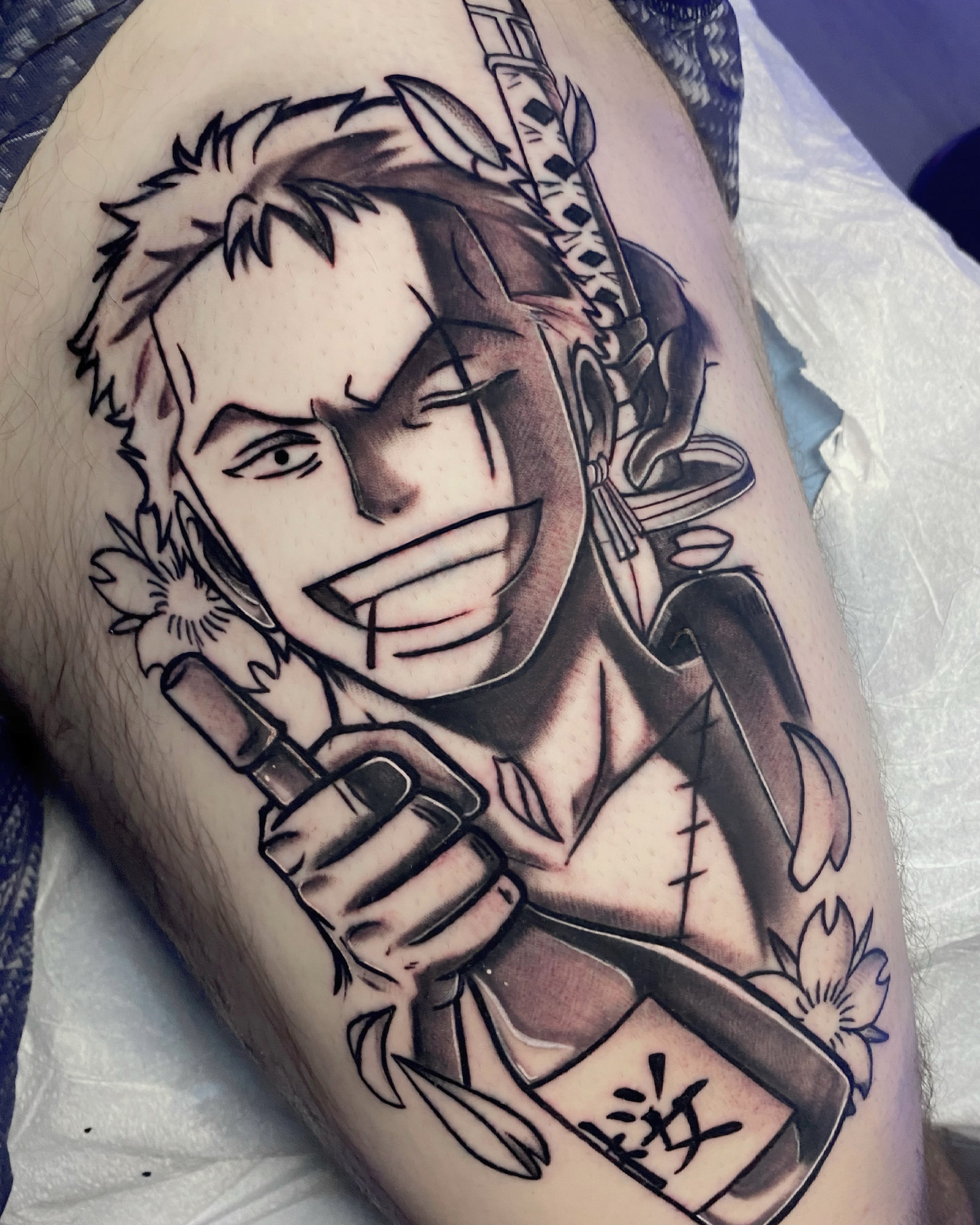 Pride N Envy Tattoos This Super Dope Roronoa Zoro Piece From The One Piece Anime Made By Our Artist Beerye Tattoos Is Just Brilliant Don T You Think Zorotattoo Zoroonepiece Zoro Blackandgraytattoos
