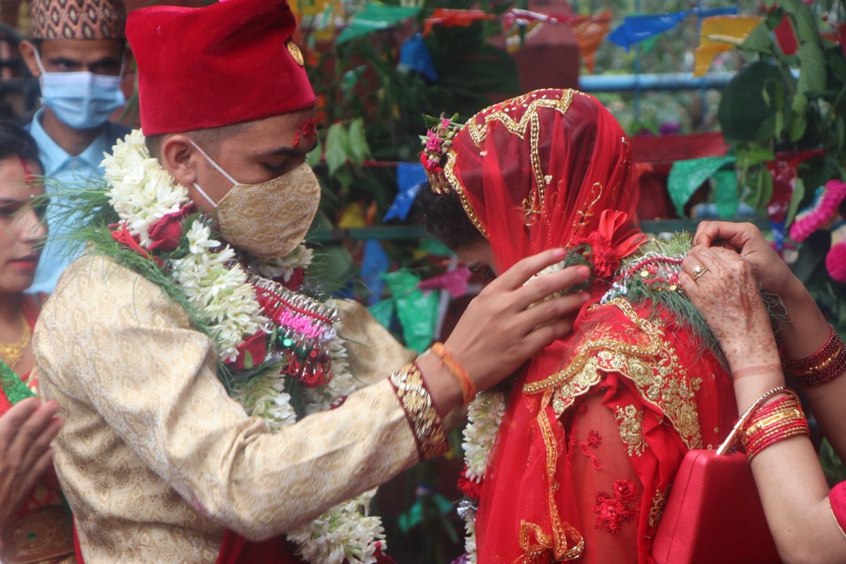 अब त हामी ....👩‍❤️‍👨💍
असार 17 
#कृष्ण_र_राधिका