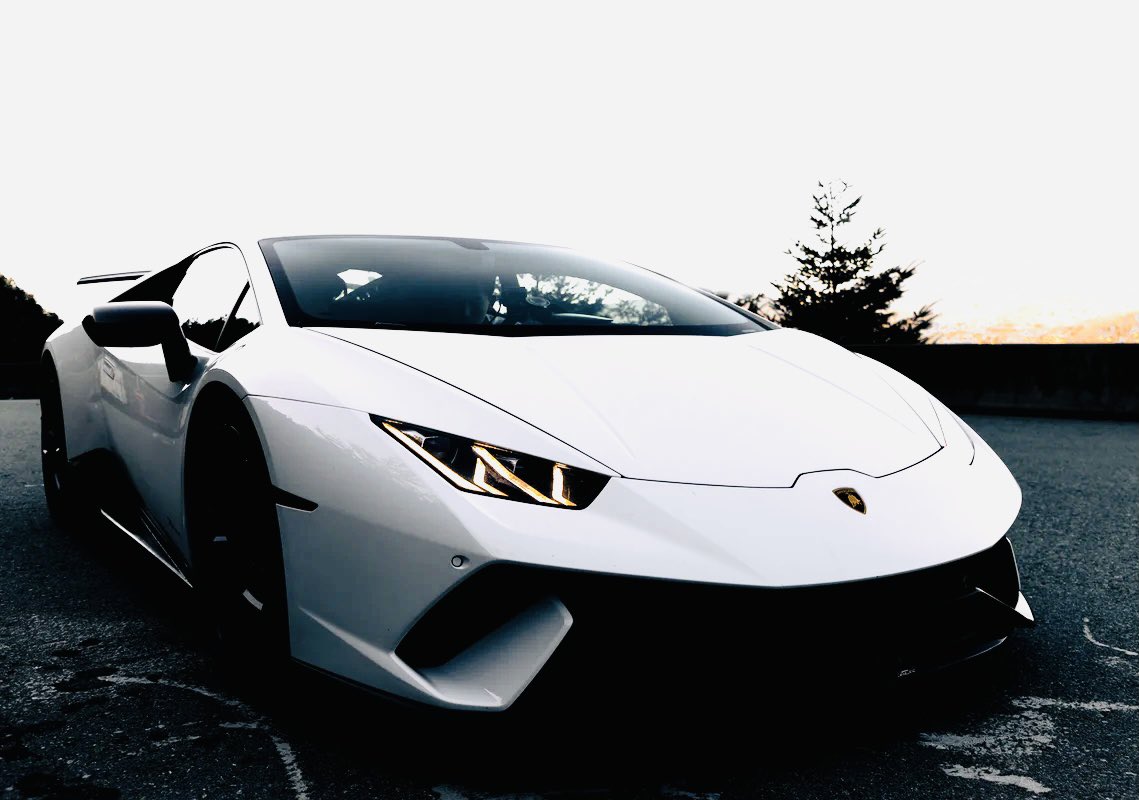 BloomGaz's tweet image. Imagine being defined by your car.

Yes, my lambo probably gets me more attention and gets me laid occasionally, but that’s not all I’m about.