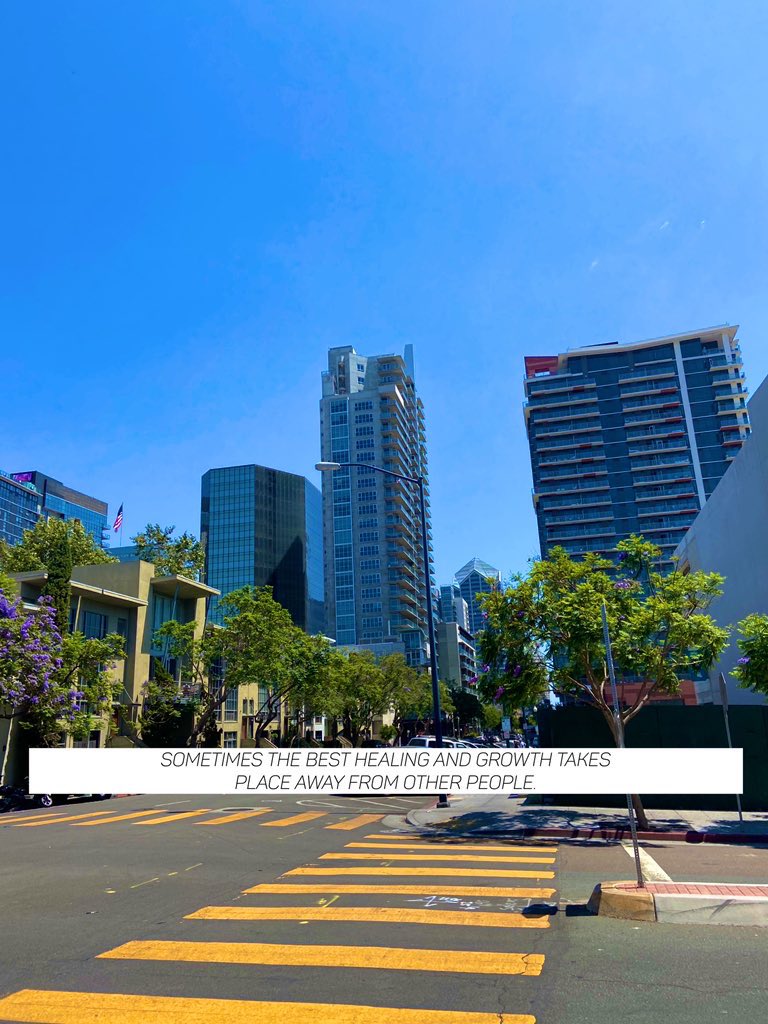 CYourownweather's tweet image. There’s a time when you have to get away from other people so that the fog can lift and you can think clearly. It is during those times when healing can take place. 🧘‍♀️💖 #createyourownweather 🌈☀️
#dailyreminders4you ❤️❤️