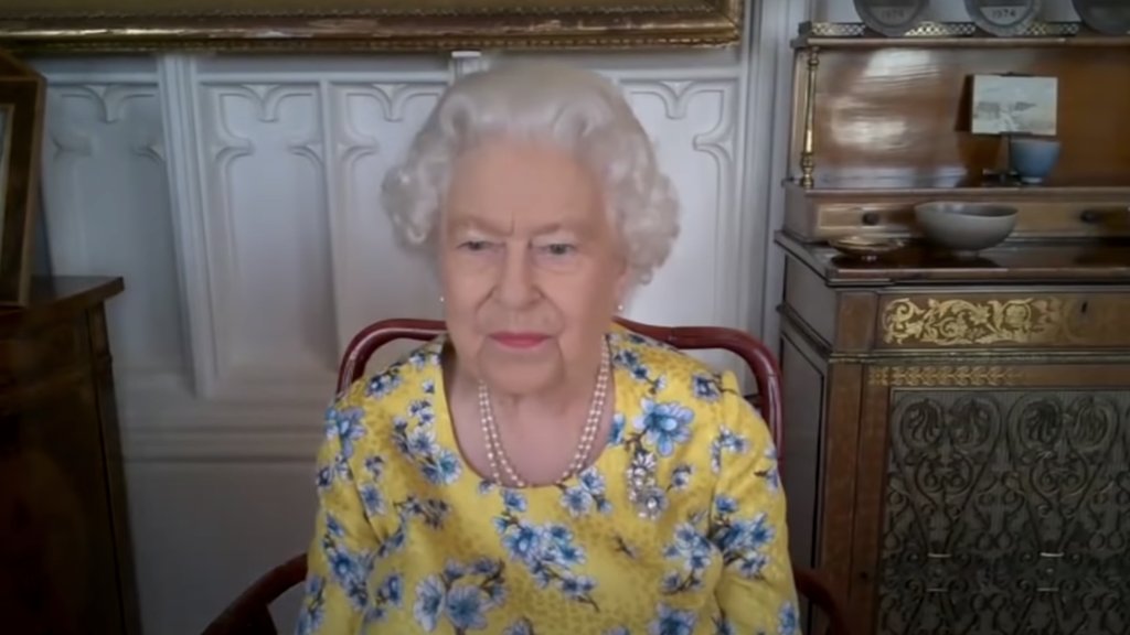 huberttrinkunas's tweet photo. My face when the client says "we have no budget"...
#queenmeme #unpaidinvoice #nobudgetnothanks https://t.co/LoFO9pXTvM