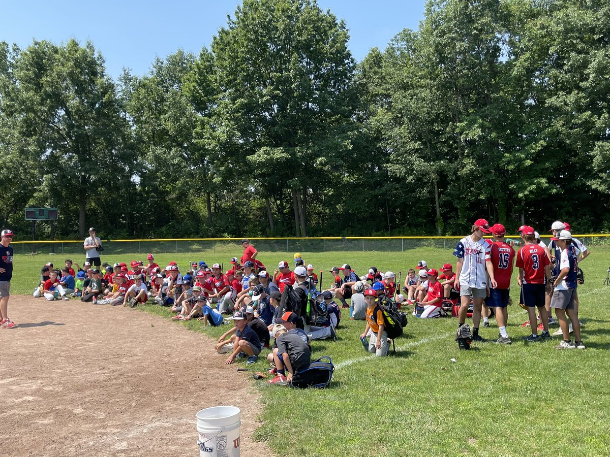 Coach Maloney speaking to the campers at the end of a successful day 1!