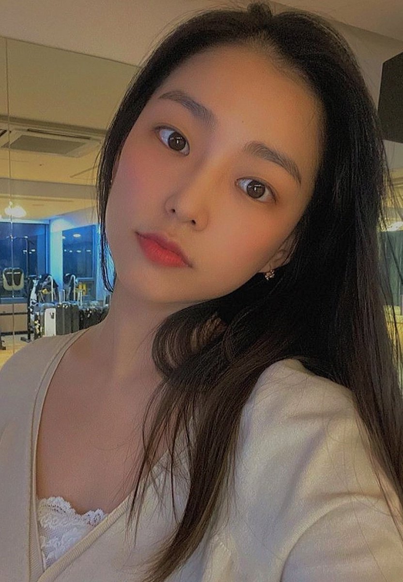 devilysus's tweet image. hi👉👈
#clc #씨엘씨 #cheshireselcaday