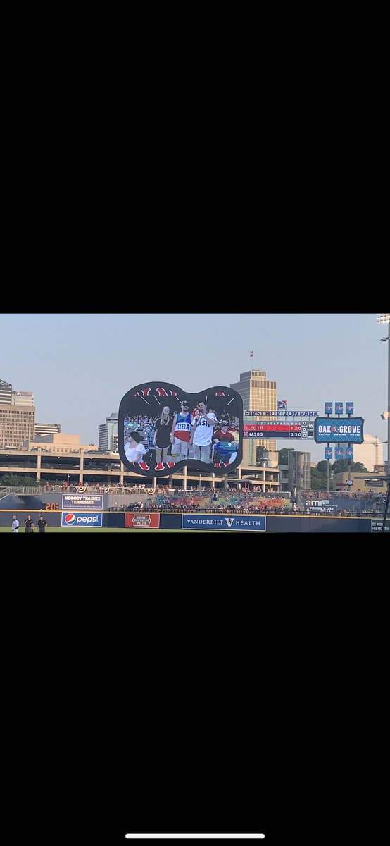 Courtdelly's tweet photo. We made it on the big screen🐒🤸🏼‍♀️😎 https://t.co/THvlvN1K4u