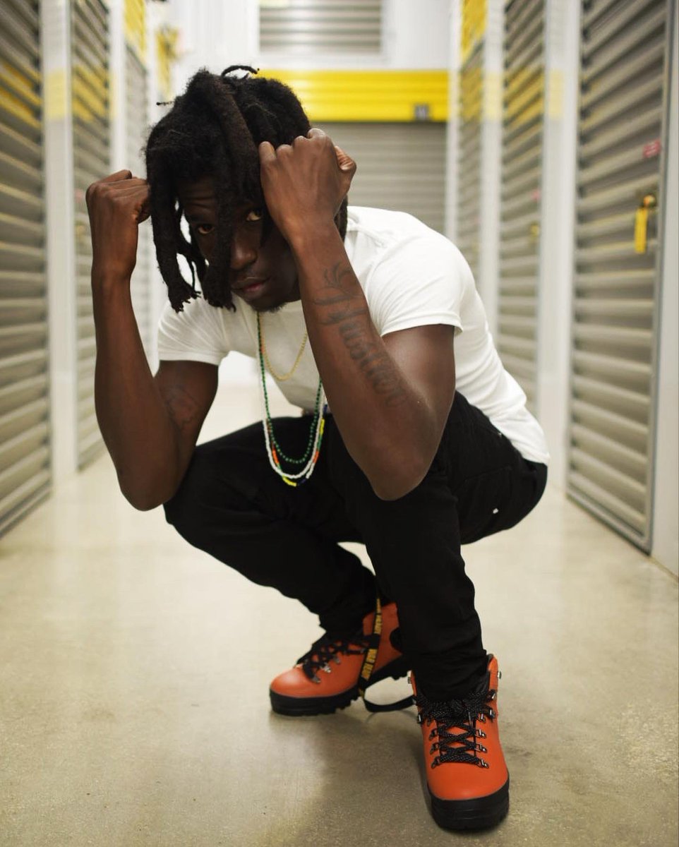 1willspendit's tweet photo. stomp a nigga out in supreme timbz 🍊🍊🍊🍊🍊🍊 https://t.co/jKtNicuaNP