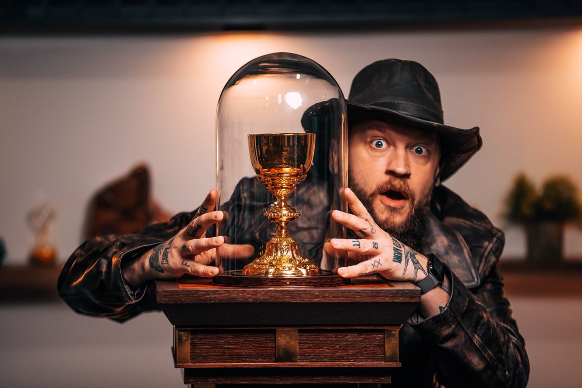 chrisramsay52's tweet image. Premiering The Holy Grail of Puzzles Tomorrow at 10am et on my Youtube channel! I’ll be live chatting during the premiere, go set a reminder if you want to be there!