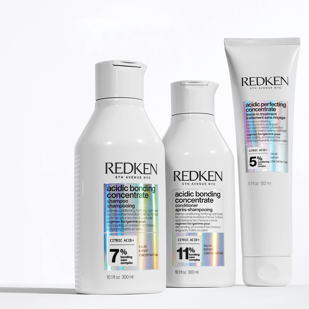 Restore and strengthen damaged hair with Redken Acidic Bonding

#Redken #AcidicBonding #BeautyFlash 

Shop here: bit.ly/2UYDePi