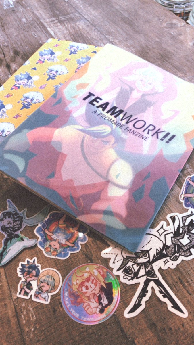 ESSI_DEE's tweet photo. My copy of the @teamwork_zine arrived!! Big thanks and shoutout to @Lox_exe @wonder_kya for ur hard work and organization ♥︎ all artists did a great job!

I made an illustration of course &amp; a holo sticker design! • everyone enjoy these impressions of the zine ♥︎ #プロメア https://t.co/wWny3GCtjq