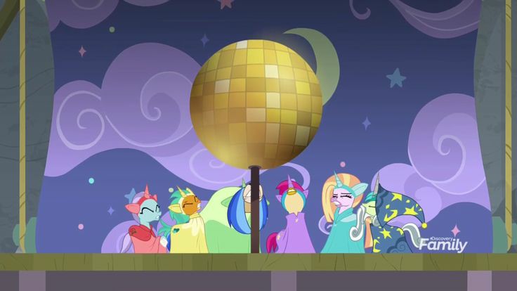 XRayvond1's tweet photo. #mlp #MLPFiM #mylittleponyfriendship #mylittlepony #friendshipismagic #brony #student #StudentsMainSix #Cosplay #Gallus #Ocellus #Smolder #Silverstream #Sandbar #Yona #PrincessCelestia #stage #Acting #Skyfalling #Falling https://t.co/1wdTD0qr67