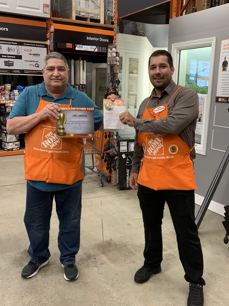 edietelford's tweet image. 🎉Congratulations to D30 Joe🎉 Recognized as TOP HDIS window sales/lead associate in all of D13 for June! 💰💵💲 @AndrewTHD @RianDSMSE @garydemarinis @CrickettSurls @tristan_bolt @TracieCreamer @dustintaylor001 @victoriadaustin