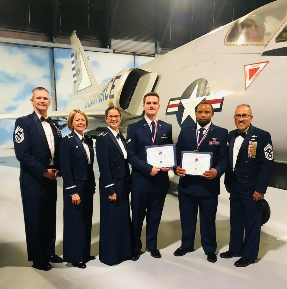 GeorgiaGuard's tweet photo. Congratulations to two Airmen from the @165thAW #GuardDawgs, Senior Airman Elijah Rouse (165th MSG) and Senior Airman Dillon Cerenzia (165th MXG) who graduated from Airman Leadership School at Robins Air Force Base, Georgia on July 1, 2021. https://t.co/B2Ti3Dc6tO
