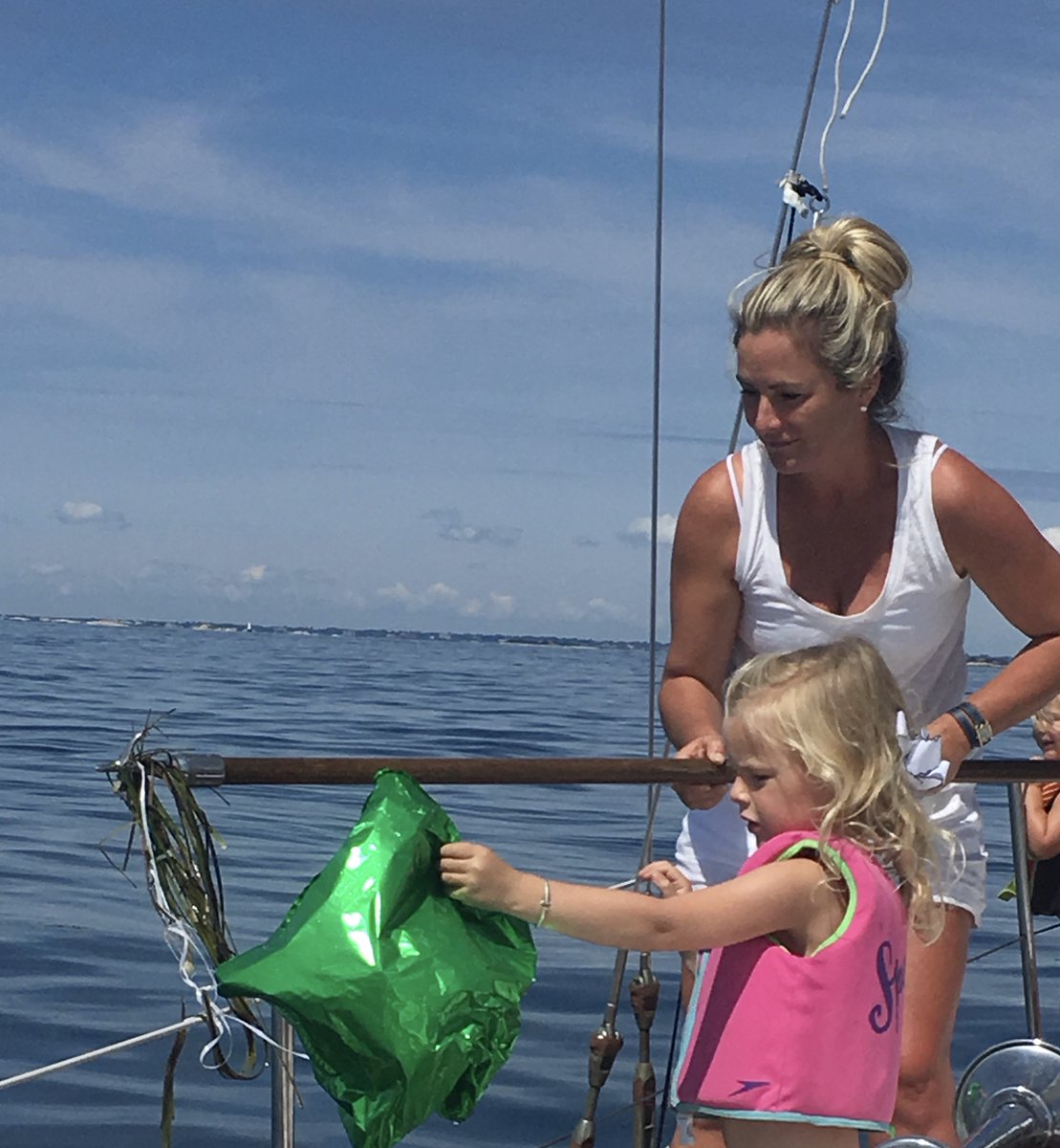 When <a href="/AholdDelhaize/">Ahold Delhaize News</a> has a page like this aholddelhaize.com/sustainability… but they still sell these: I get mad- PLEASE STOP SELLING THESE THINGS @stopandshop <a href="/ellenmacarthur/">Ellen MacArthur</a> @cleanoceanacces <a href="/11thHourRacing/">11th Hour Racing</a> <a href="/circulareconomy/">Ellen MacArthur Foundation</a>