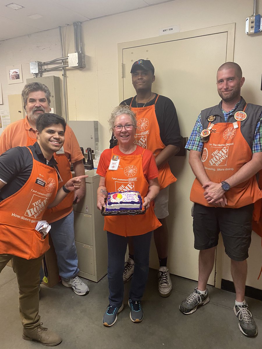 Luis De Gouveia (@hd_luisd) on Twitter photo Linda D23 retiring today it’s been a pleasure working with you team 6220 will miss you!! <a href="/maryanne_stl/">Maryanne St. Laurent</a> <a href="/DianeRaymond26/">Diane Raymond</a> @JaredPare1 <a href="/HD6220/">Home Depot #6220</a> Linda D23 retiring today it’s been a pleasure working with you team 6220 will miss you!! <a href="/maryanne_stl/">Maryanne St. Laurent</a> <a href="/DianeRaymond26/">Diane Raymond</a> @JaredPare1 <a href="/HD6220/">Home Depot #6220</a>