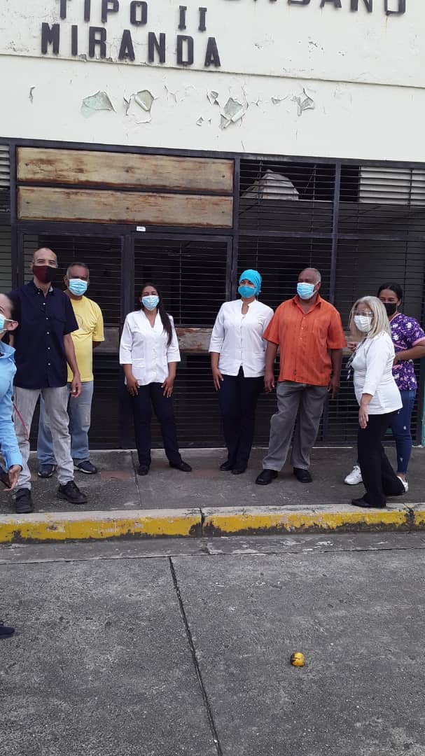 RomelPrado5's tweet photo. Y como lo prometido es deuda acá estamos sector salud de paro nacional por burlas del ministro y ministerio a nuestra labor diaria de salvar vidas por sueldo digno https://t.co/Snaz3m7425