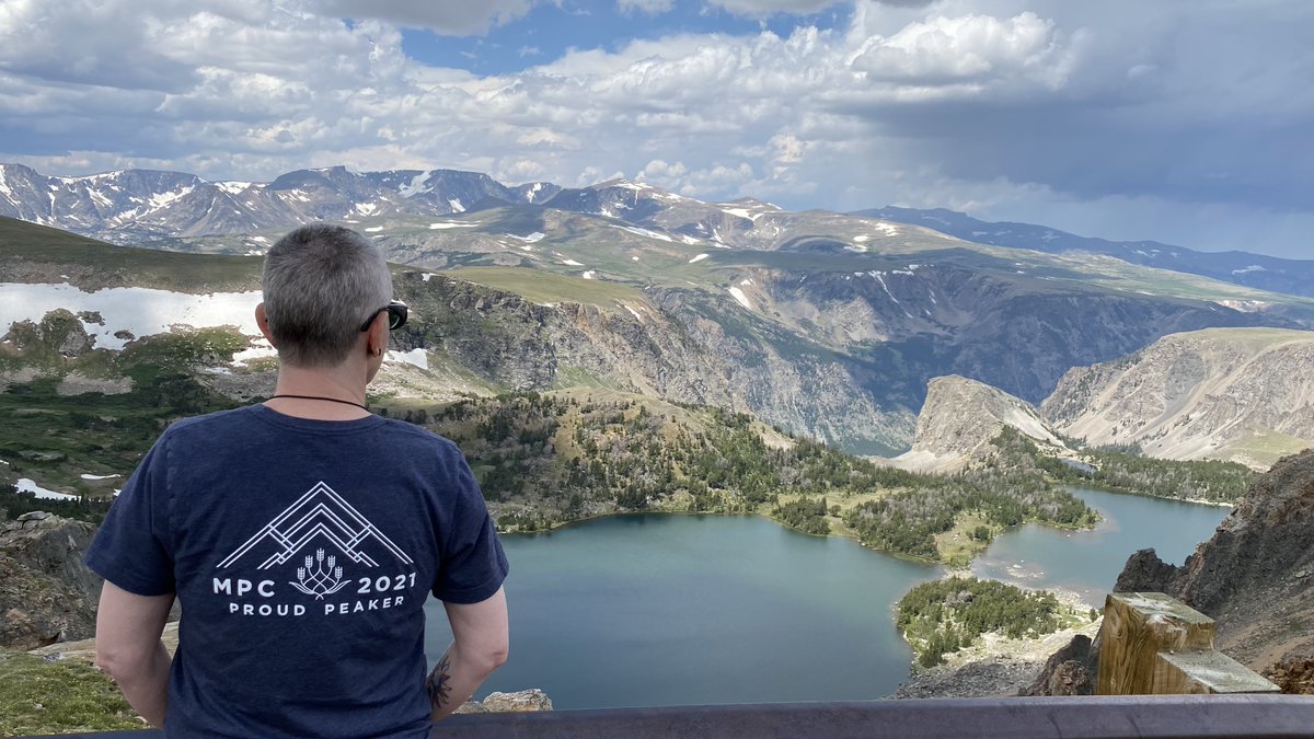 ehsea25's tweet photo. Representing #mpc2021 at Beartooth Pass in Montana &amp; Wyoming this weekend. I think I've decided I like climbing rocks now. @SamHeughan @MyPeakChallenge @MNPeakers #thinair #snowinjuly https://t.co/WzS4x3tVb9