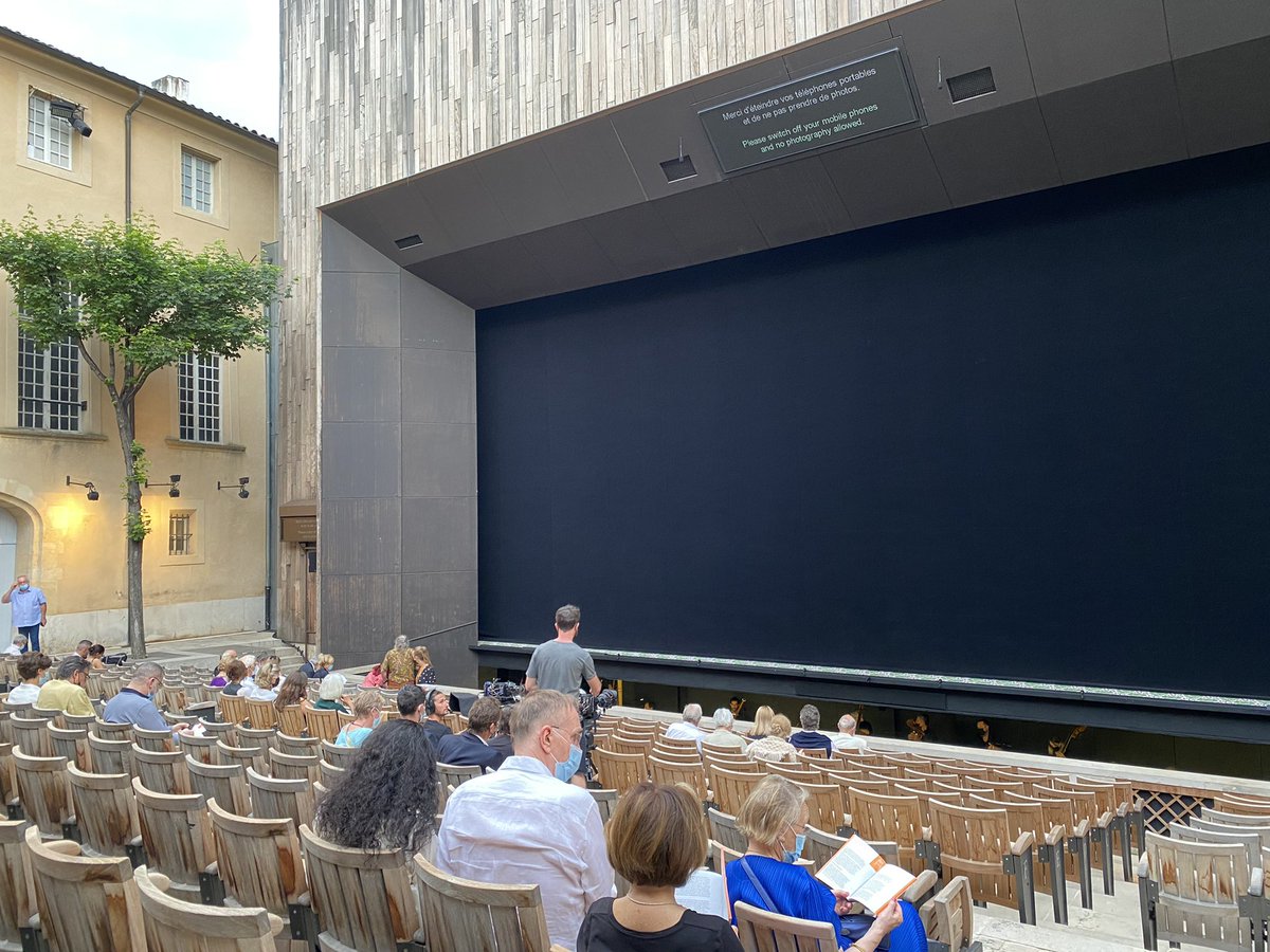 WandererSite's tweet photo. Falstaff #Kosky #Rustioni @festival_aix @operadelyon ce soir https://t.co/D2iXcGoTCN