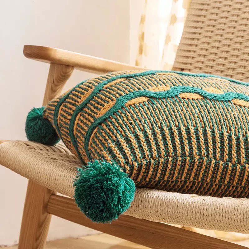 The ultimate accessory to create a distinctive bold statement in your bedroom or living room. 

Shop: homefleek.com/products/30x50…

#cushioncovers #homedecor #cushioncover #cushions #cushion #handmade #bantalsofa #sarungbantal #sarungbantalsofa #pillow #cushionlove #pillowcover