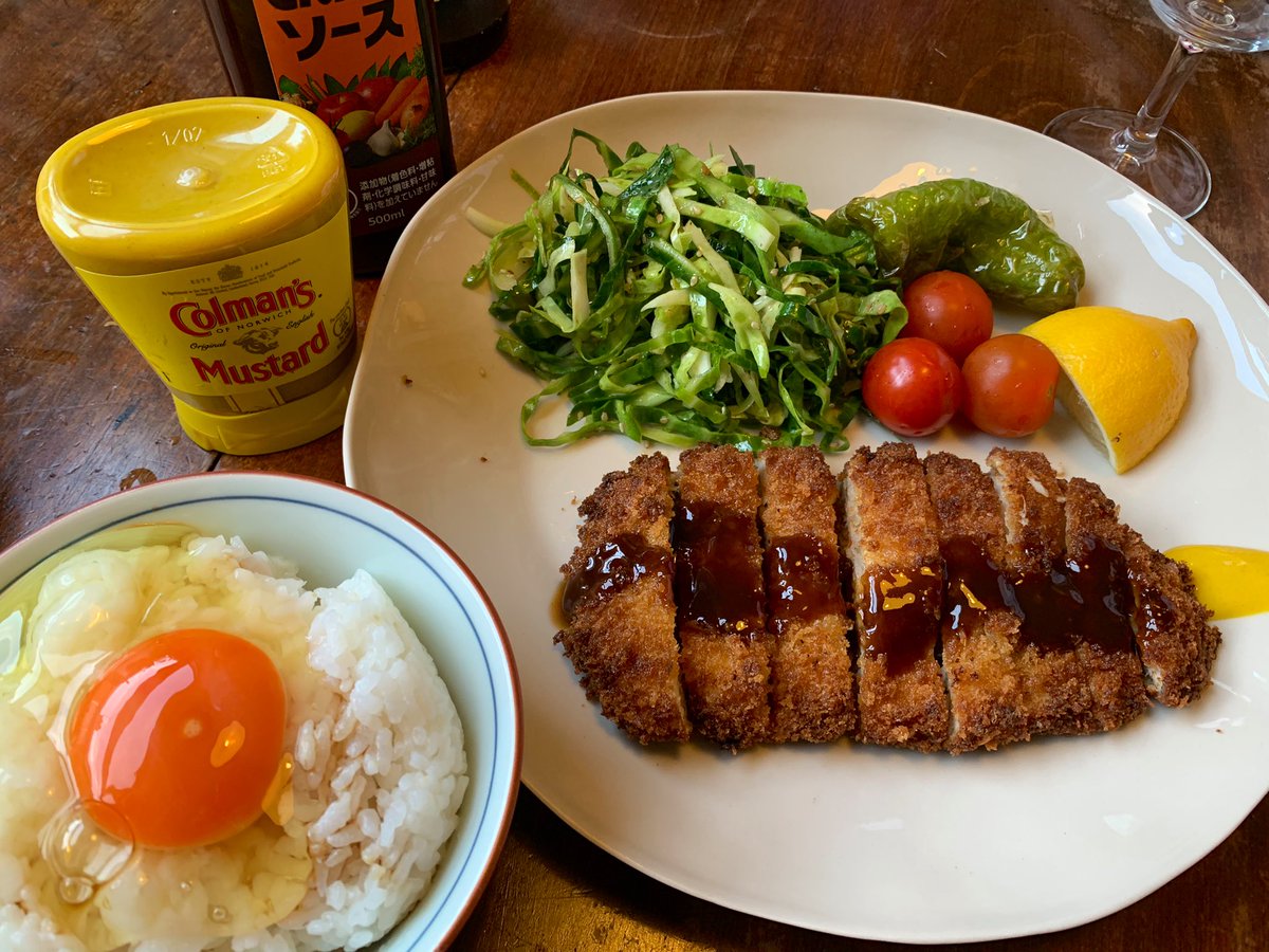 𝖸𝗈 𝖮𝗄𝖺𝖽𝖺 どうもありがとうございます この卵 イギリスで手に入る中では最高級なんです 𝖸𝗈 𝖮𝗄𝖺𝖽𝖺 どうもありがとうございます この卵 イギリスで手に入る中では最高級なんです