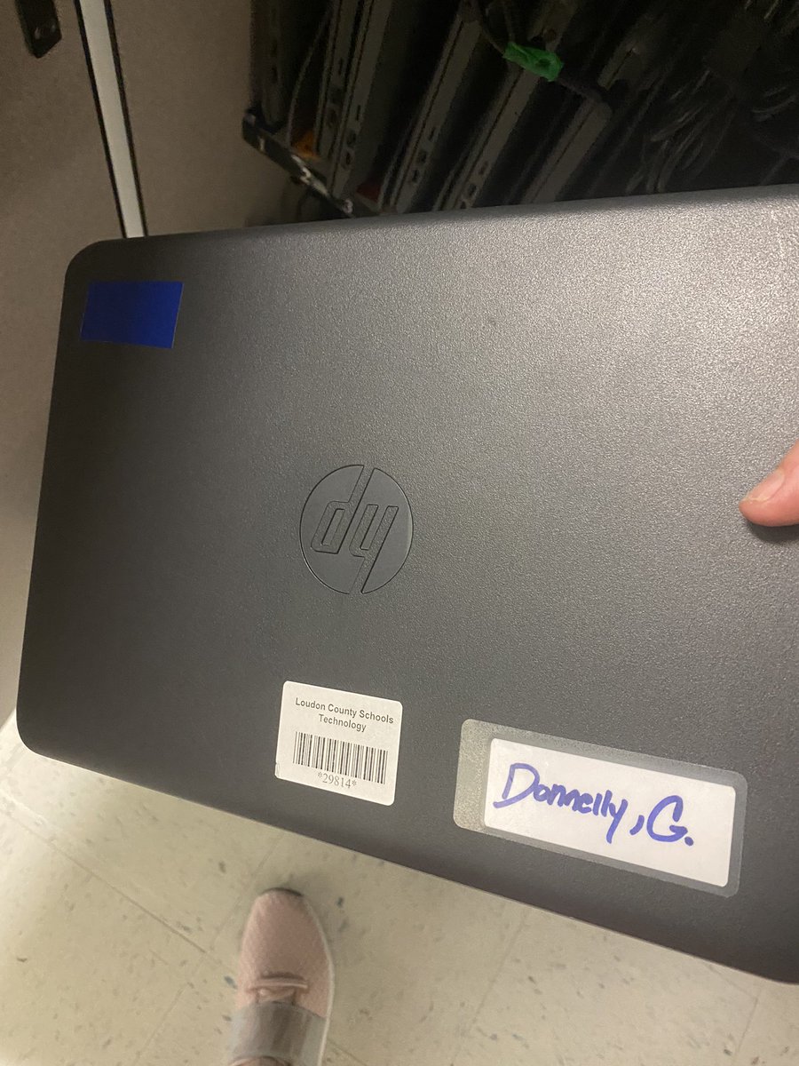 Shoutout to <a href="/brocksterdanza/">Cj Martin</a> and <a href="/LibraryCallais/">Kimberly Callais</a> for showing us how to do laptops the right way! Thank you both for all your help!