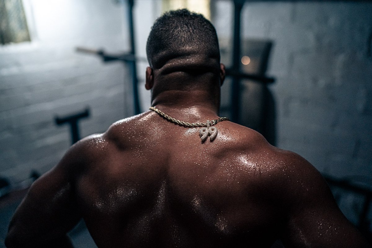 shawn_hubbard's tweet photo. Sweat and spit and everything grit. About a year ago I spent some time with @AaronDonald97 in his childhood home's basement gym. Stoked to finally be able to share some of what we created.(Directed by @TimTadder for @ready_nutrition) https://t.co/mT3TAonyuA