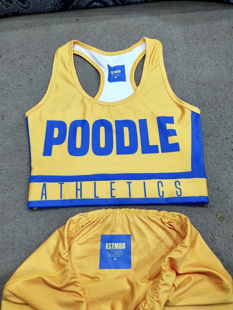 PoodlePari's tweet photo. Who wants 25% off when these drop in sets ? 👀 #POODLEPARI https://t.co/YziXmkIpTp