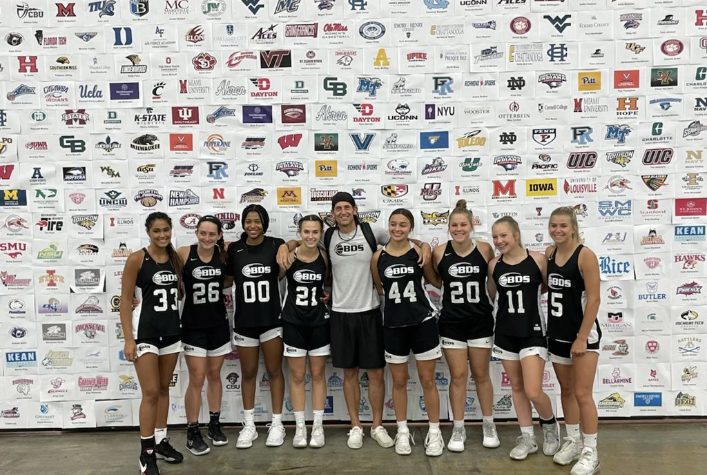Congrats to BDS-Black for winning their pool and advancing to the “Platinum bracket” with a 51-50 overtime win Vs DC Vogues.  <a href="/_oliviajmurray/">liv murray</a> led the team with 25 while Freshman <a href="/CarlyDimento/">Carly DiMento</a> hit a huge 3 in OT along with a clutch FT that won the game <a href="/TFNsRun4Roses/">TFN's Run 4 Roses</a> <a href="/BashHoopsNE/">Bash Hudson</a>