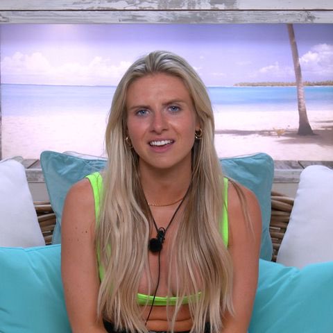 kaipickardd's tweet photo. the four people CARRYING this season #loveisland https://t.co/tzhE68eYQT