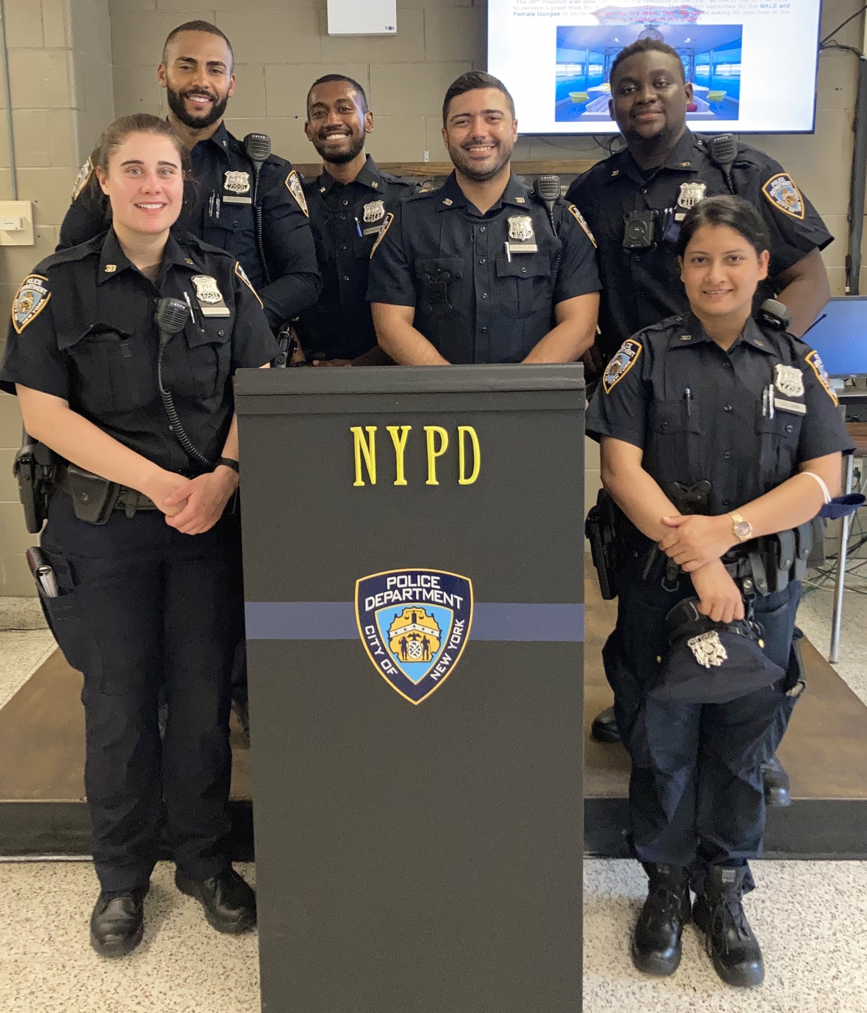 [Letter3 5] 10 Precinct Nypd - pyuw2zj