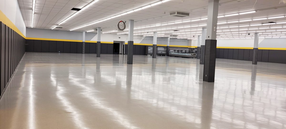 TerlinOttawa's tweet photo. Our 23,000 sq. ft. build in Ancaster, Ontario is starting to show its @GTboutique stripes! #TeamTerlin has been hard at work and the countdown is on for this new location to be complete. #construction #basebuilding #commercial #retail #buildingbusiness #shellconstruction https://t.co/HYjdZyPx1c