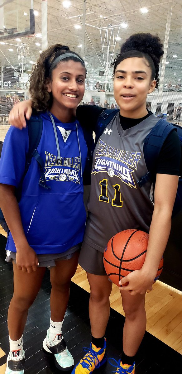 Dynamic duo for U16 of <a href="/EliteTeamMiller/">Lance Miller</a> <a href="/nancyputhen/">Nancy Puthenpurayil</a> (L)  <a href="/ridgegirlsbball/">Ridge girls bball</a> HS &amp; Gigi Gamble of Sinai Christian academy 

here <a href="/SelectEventsBB/">Select Events Basketball</a> about to play here visit the strong <a href="/CometsBallers/">Comets Basketball</a> U16 

HALFTIME
<a href="/TeamMiller2021/">Team Miller 2021</a> - 30

<a href="/CometsBallers/">Comets Basketball</a> - 23

<a href="/coachschoiceusa/">COACH'S CHOICE USA</a> <a href="/NYGHoops/">NYGHoops</a>