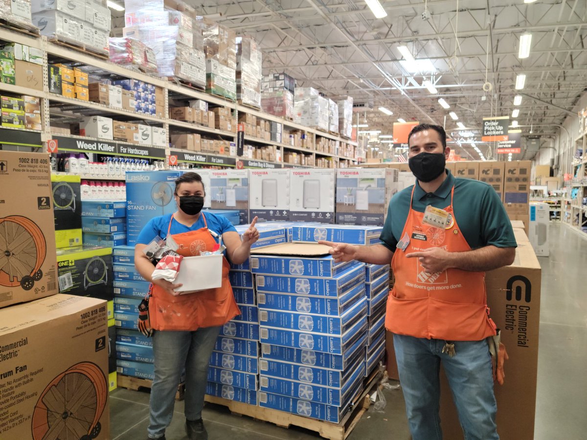 Courtney Guerber (@courtney_6946) on Twitter photo Thank you, RC for driving Home Services in D26! I appreciate all that you do! @Jakeramirez327 @santana559345 <a href="/KerriXayavong/">Kerri Xayavong</a> <a href="/MCortezTHD327/">Michelle Cortez</a> <a href="/mdparrett/">Machael Parrett</a> <a href="/wendyofthewest/">Wendy Jiles</a> <a href="/OrmondLsormond/">Lorenzo Ormond</a> <a href="/LKnappD327/">Security Center ξ¨</a> Thank you, RC for driving Home Services in D26! I appreciate all that you do! @Jakeramirez327 @santana559345 <a href="/KerriXayavong/">Kerri Xayavong</a> <a href="/MCortezTHD327/">Michelle Cortez</a> <a href="/mdparrett/">Machael Parrett</a> <a href="/wendyofthewest/">Wendy Jiles</a> <a href="/OrmondLsormond/">Lorenzo Ormond</a> <a href="/LKnappD327/">Security Center ξ¨</a>